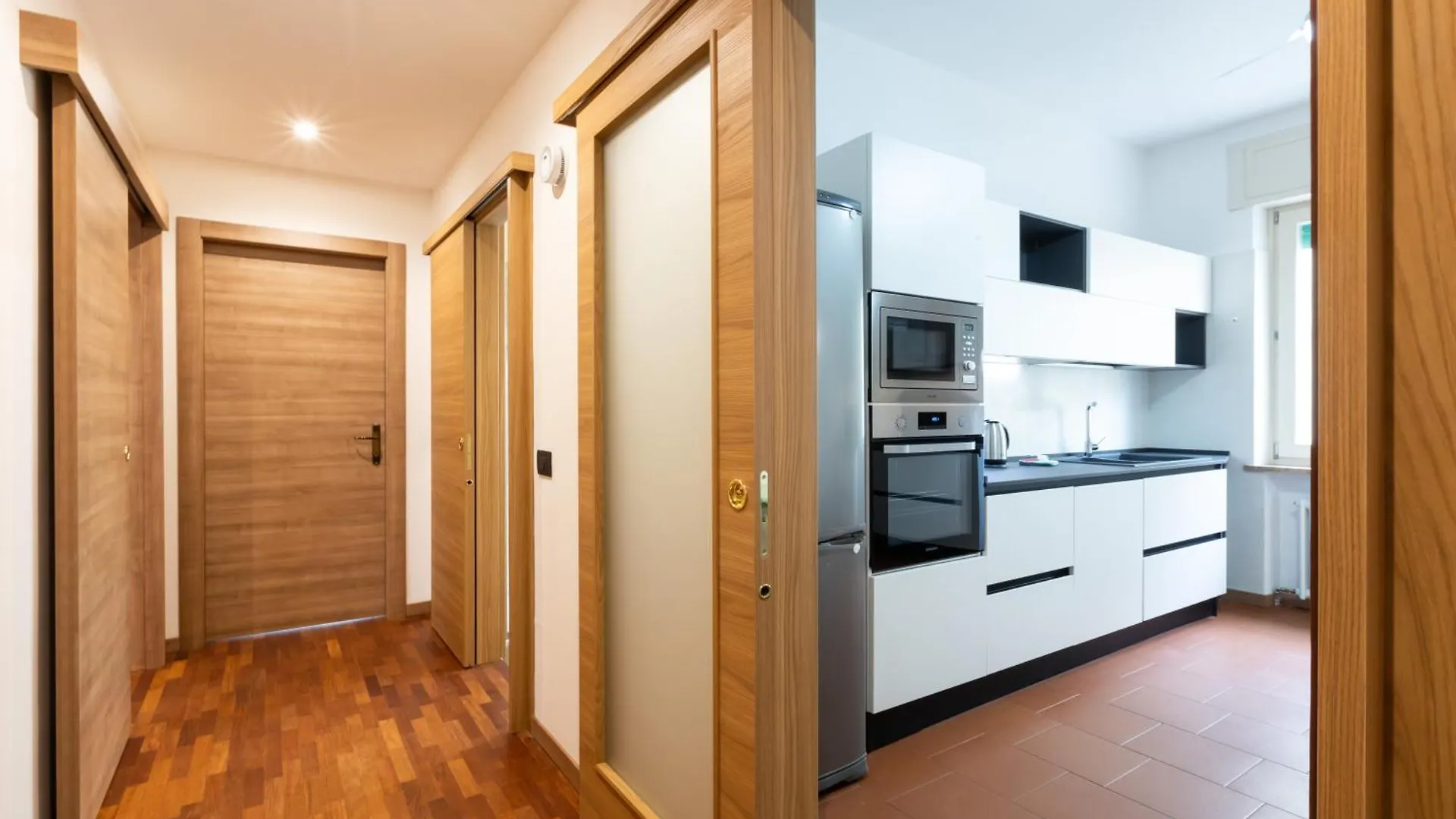Apartment Appartamento Al Colonnato - Vicinissimo Al Centro, Ideale Per Famiglie E Gruppi Di Amici Verona