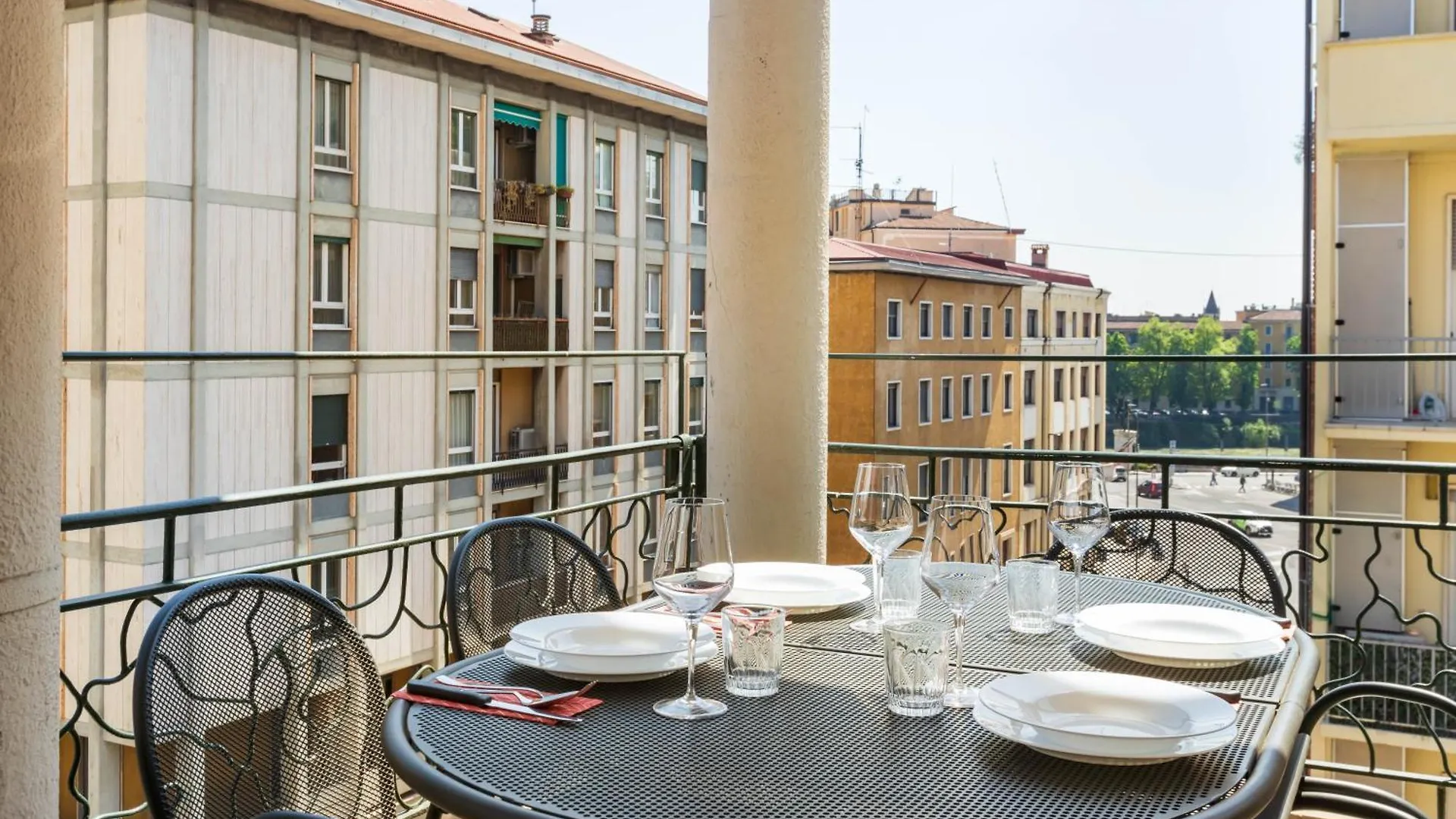 Appartamento Al Colonnato - Vicinissimo Al Centro, Ideale Per Famiglie E Gruppi Di Amici Verona Apartment